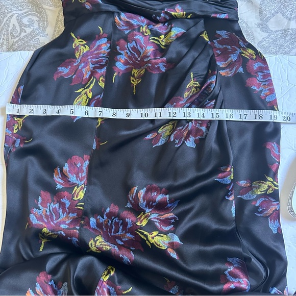 CINQ À SEPT Women’s Black Floral Neila Surplice Cocktail Silk Midi-Dress- Size 6 - Picture 11 of 15